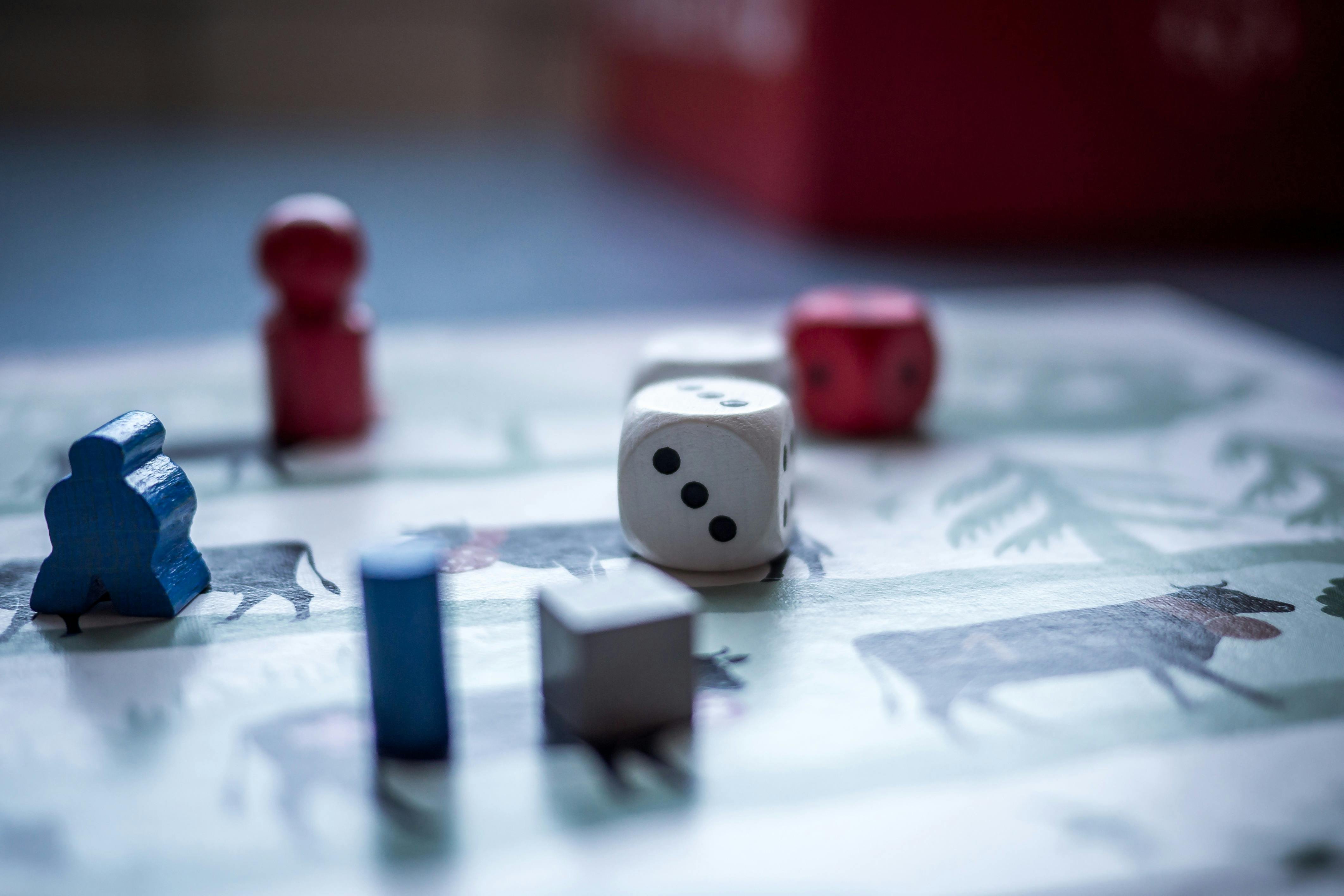 Pemain yang menggunakan jam untuk mengatur waktu bermain demi game bertanggung jawab